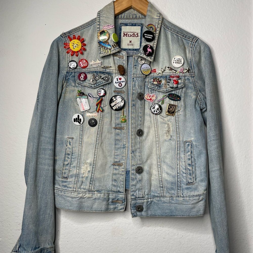 Mudd Light Blue Jean Jacket with Colorful Pins